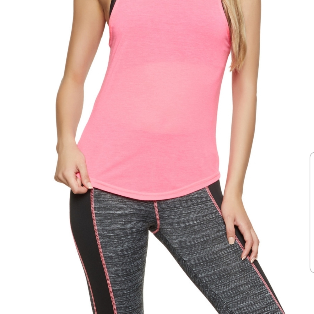 Slashed Back Tank Top - Picture 2 of 3